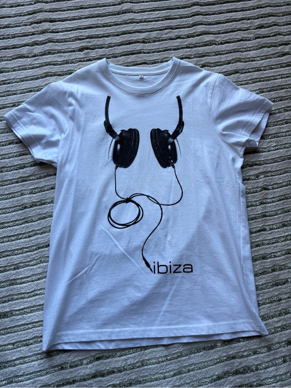 Ibiza White Graphic Headphones Short Sleeve Tee